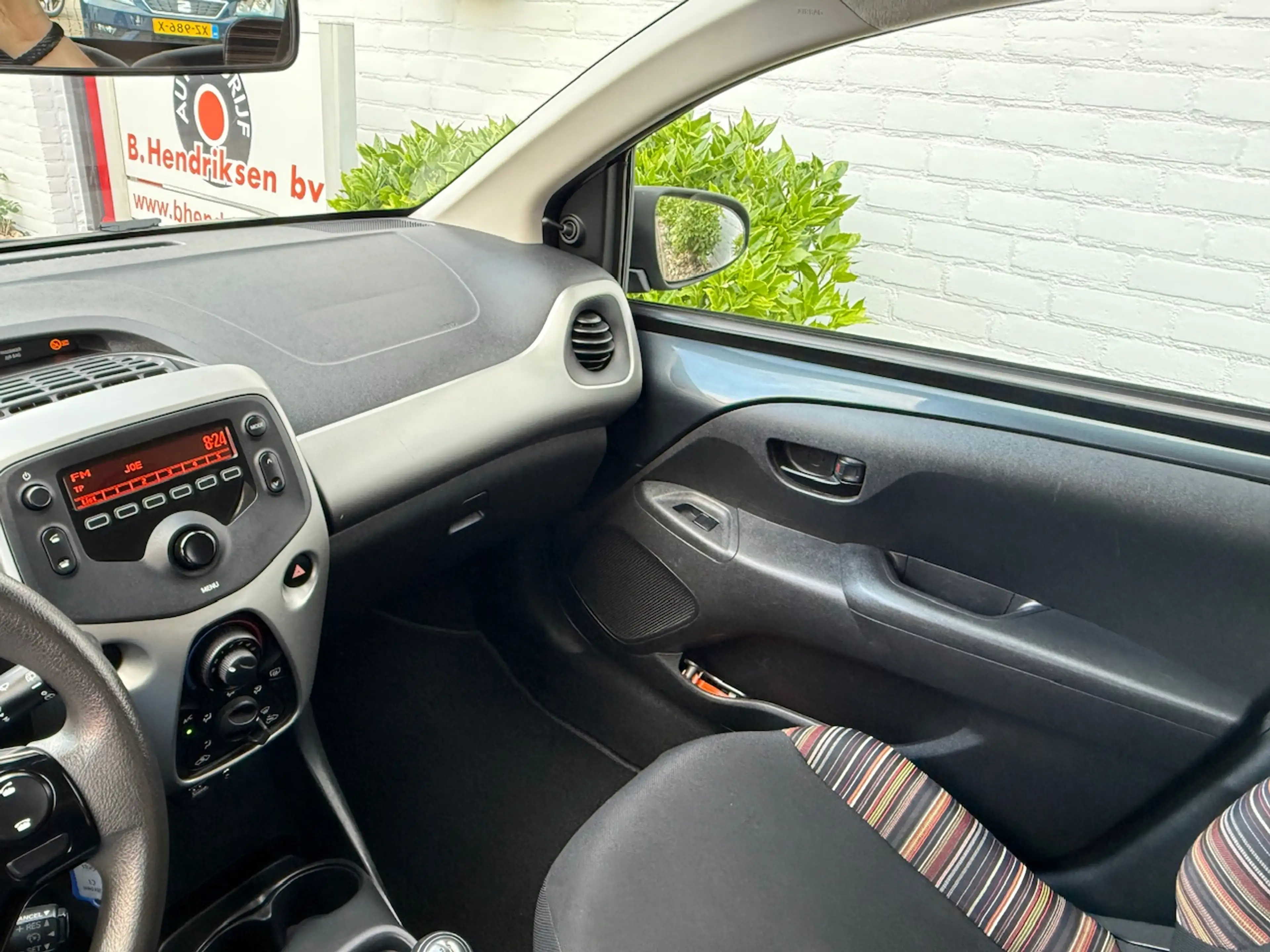 Citroen C1 1.0 e-VTi 68PK 5D FEEL/ Airco/ Bluetooth/ Lichtmet — photo 27