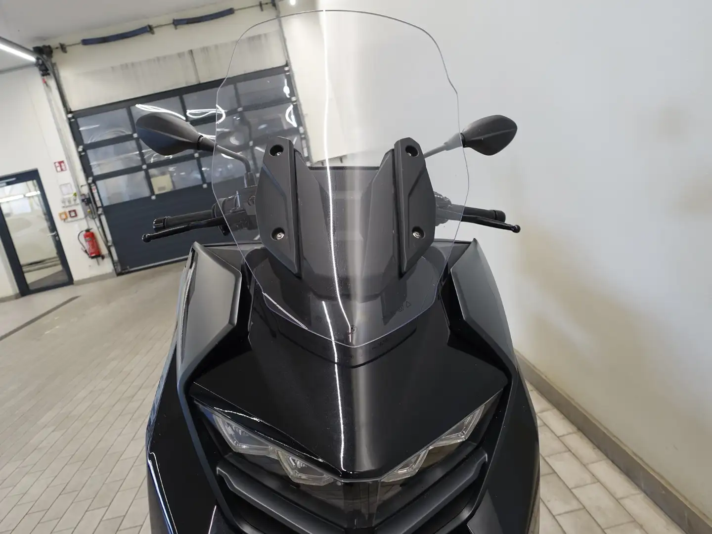 BMW C 400 GT C 400 GT crna - 2
