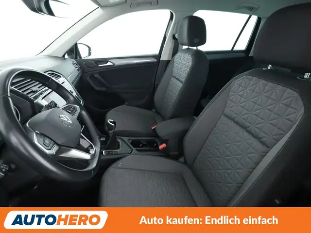 Volkswagen Tiguan view 10