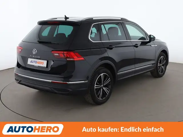 Volkswagen Tiguan view 6