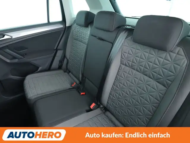 Volkswagen Tiguan view 14