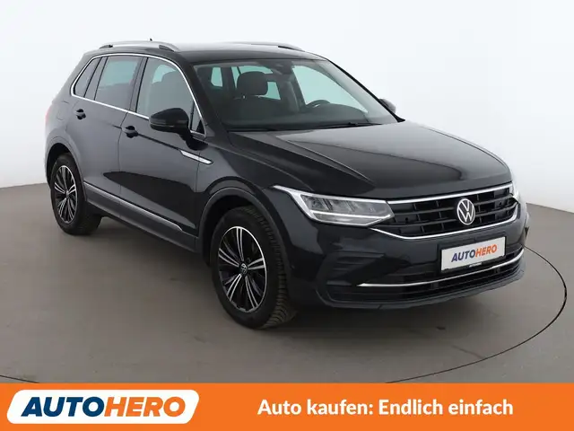 Volkswagen Tiguan view 8