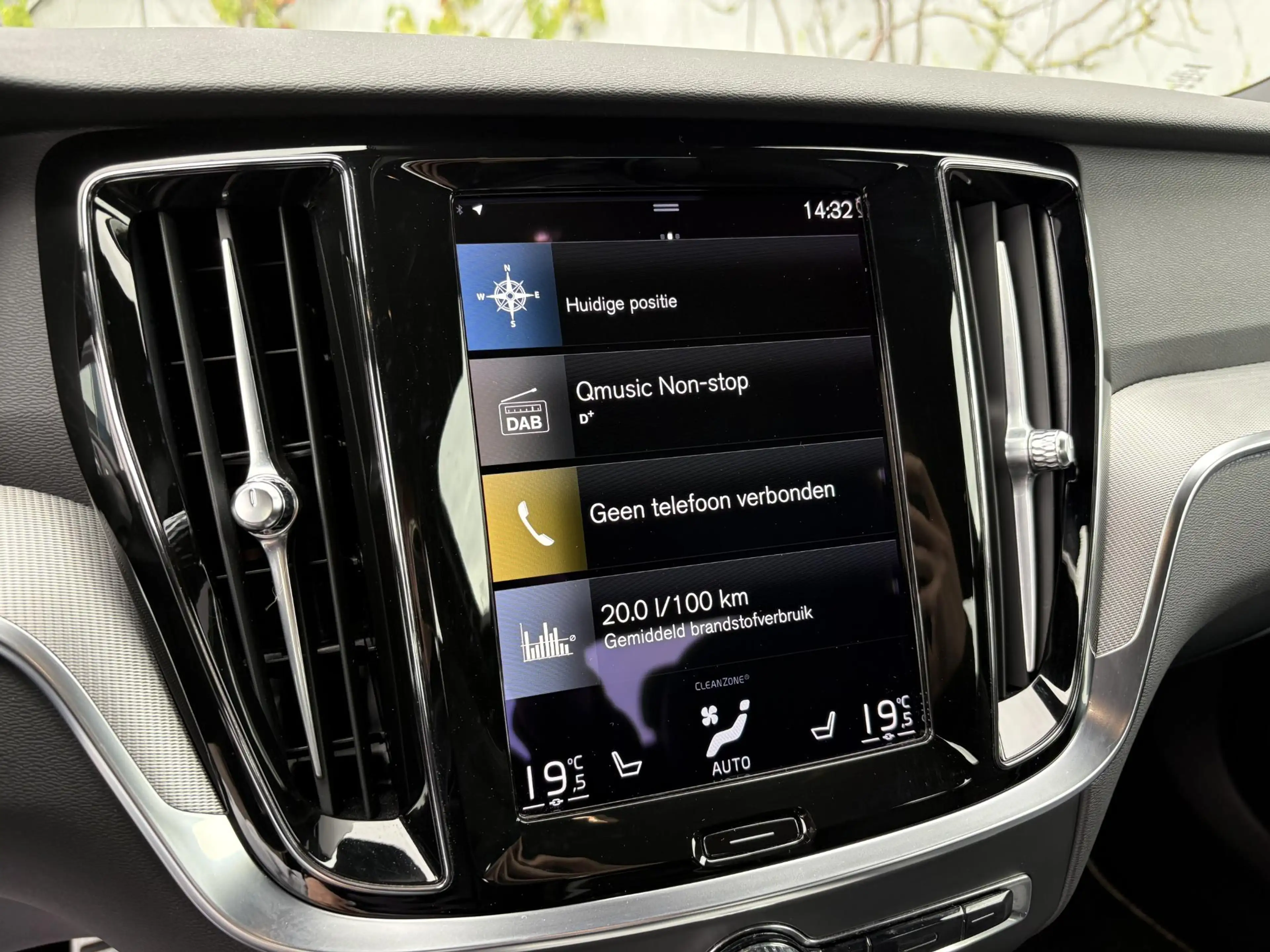 Volvo S60 2.0 B4 R-Design | Trekhaak | Harman Kardon Audio | — photo 10