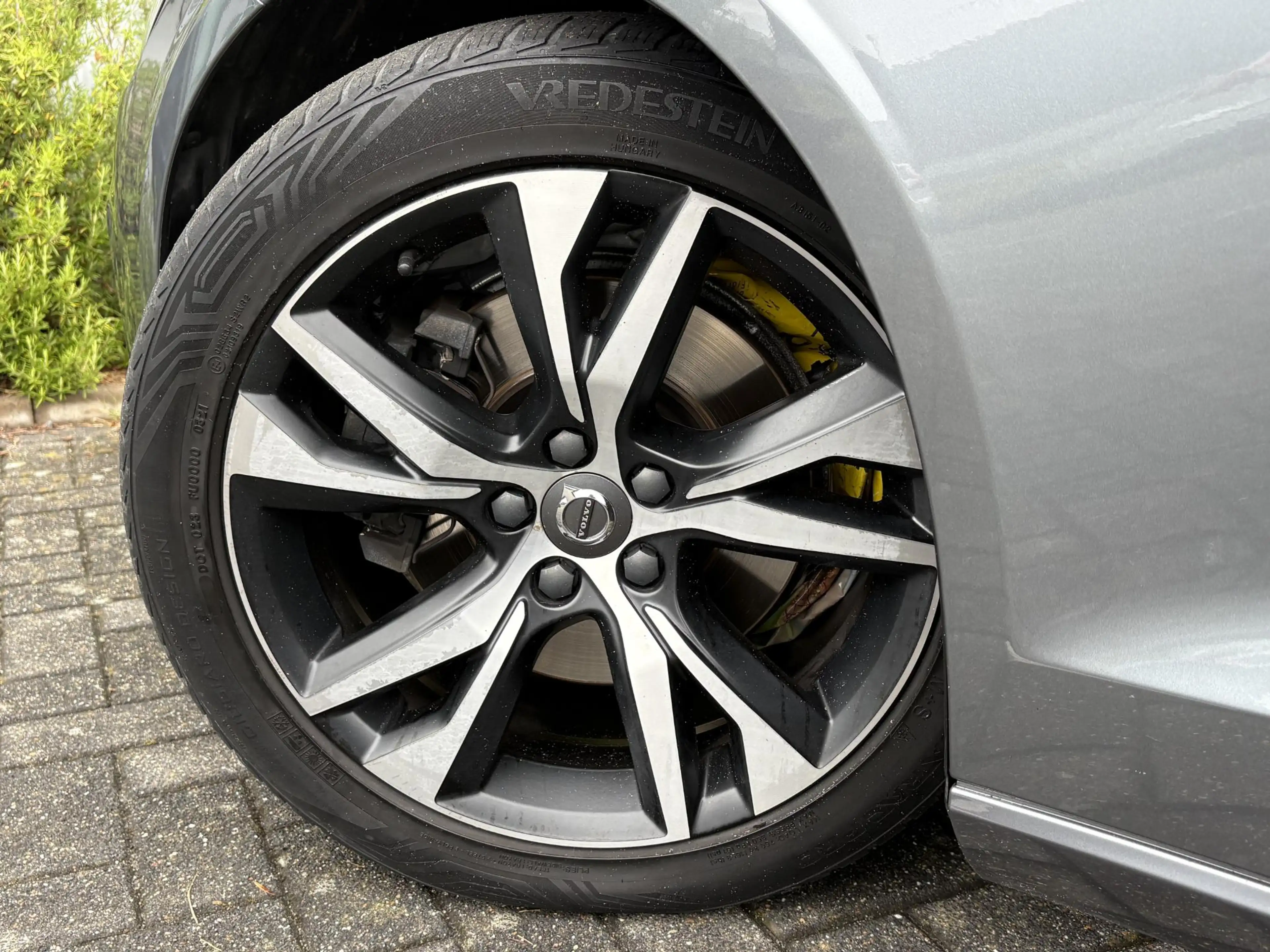 Volvo S60 2.0 B4 R-Design | Trekhaak | Harman Kardon Audio | — photo 4