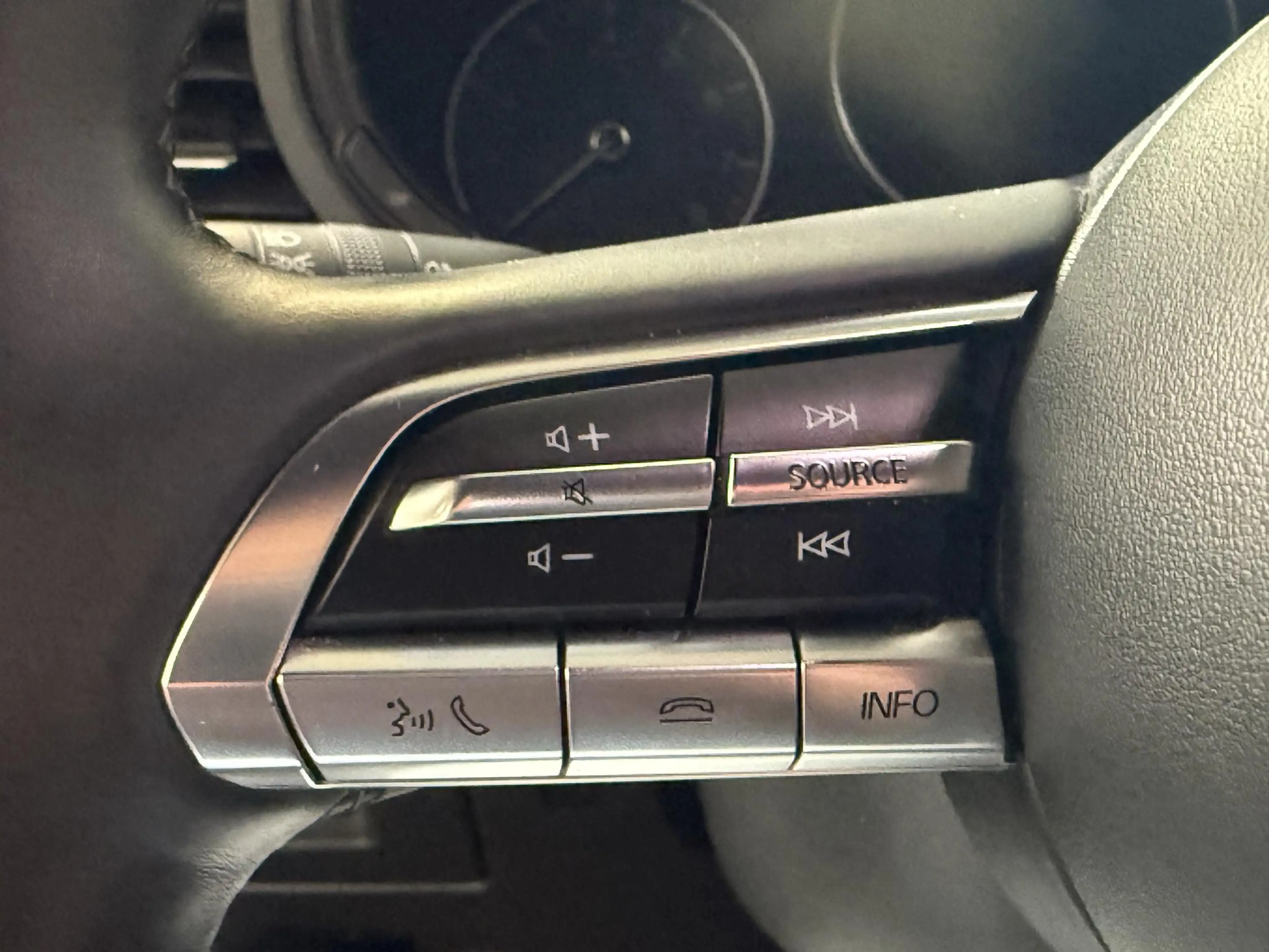Mazda 3 2.0 e-SkyActiv-G M Hybrid 122 Luxury | 360CAM | TR — photo 46