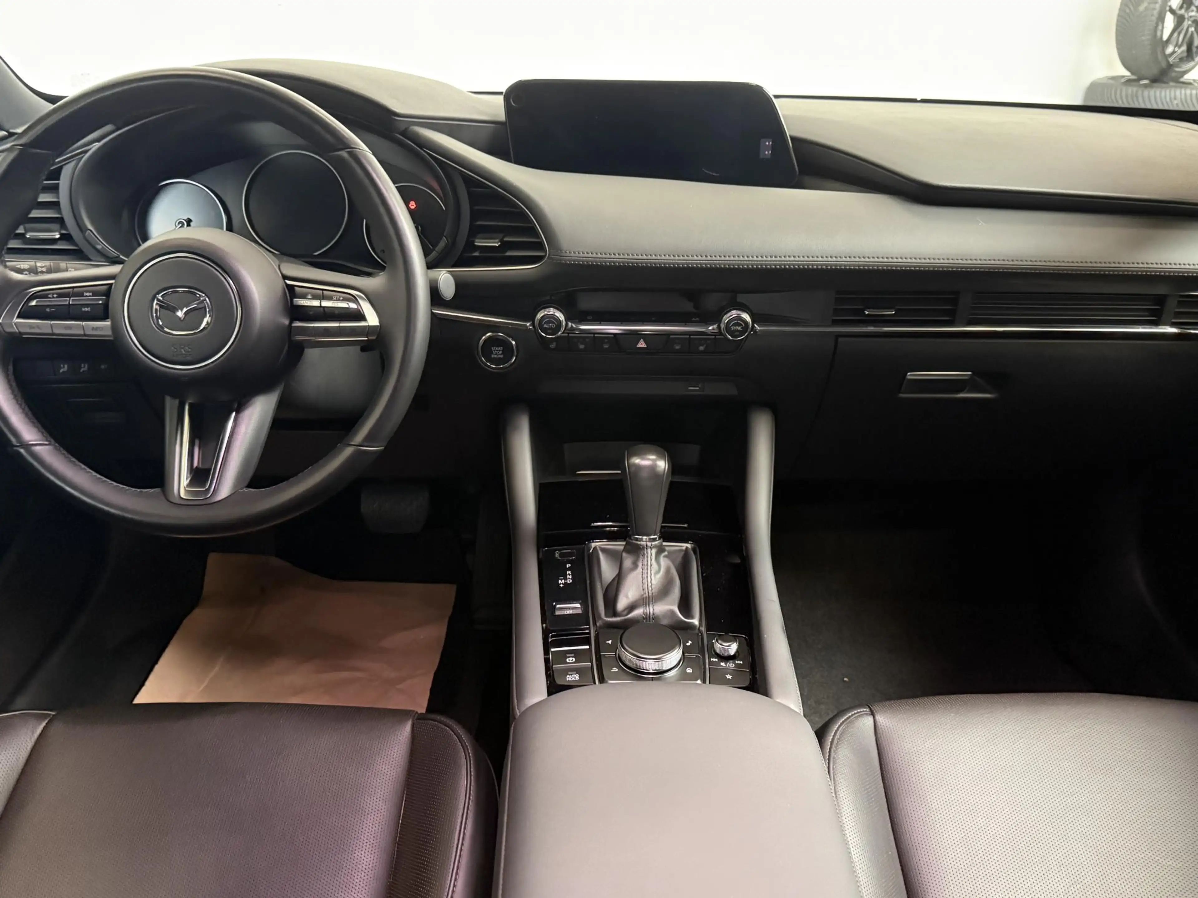 Mazda 3 2.0 e-SkyActiv-G M Hybrid 122 Luxury | 360CAM | TR — photo 4