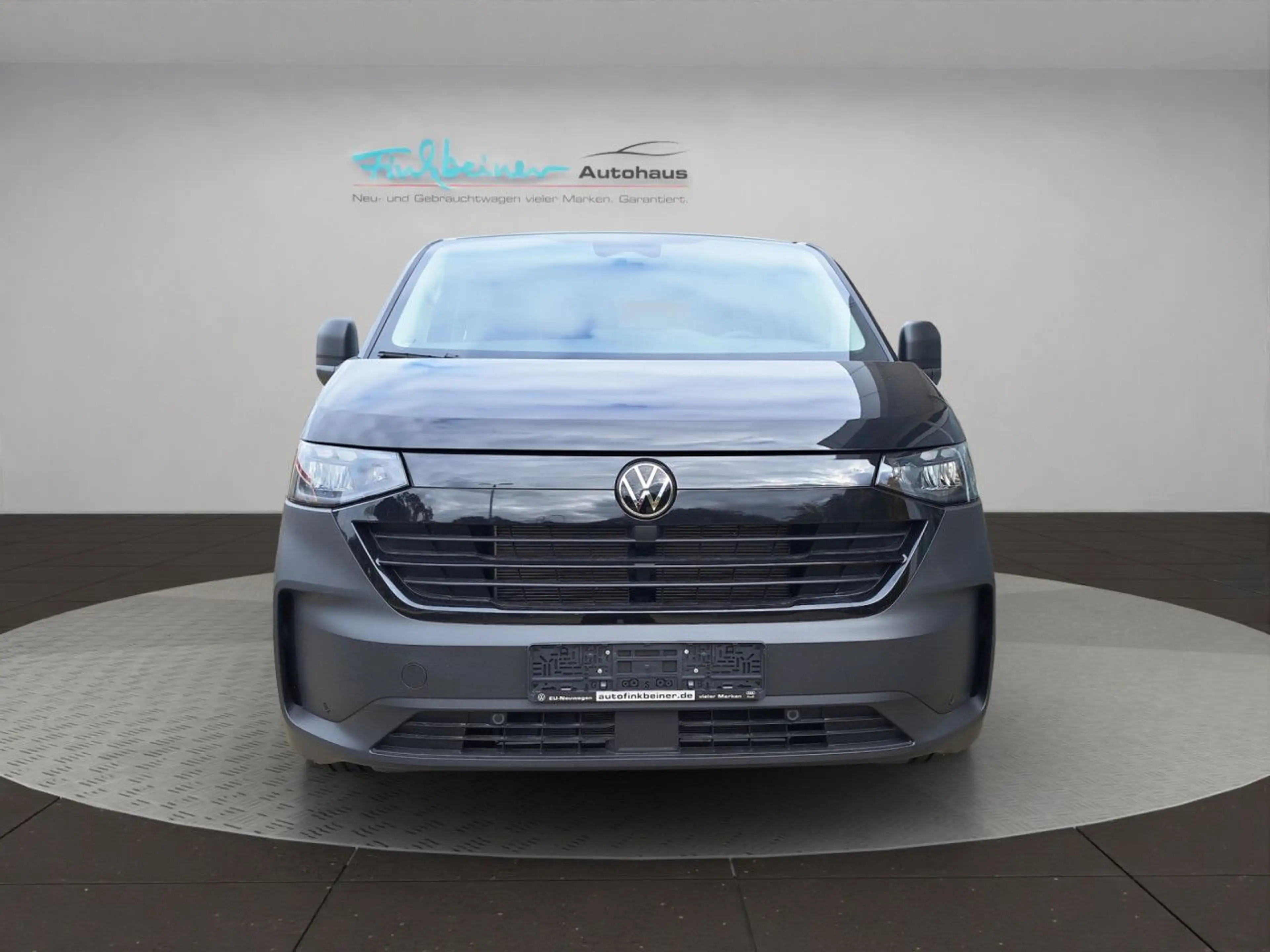 Volkswagen T7 Caravelle 4WD Allrad 2.0l TDI 9-Sitzer AHK Navi — photo 3