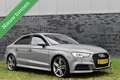 Audi A3 Limousine 35 TFSI S Line Edition LED/NAVI/PDC/STOE Grijs - thumbnail 2