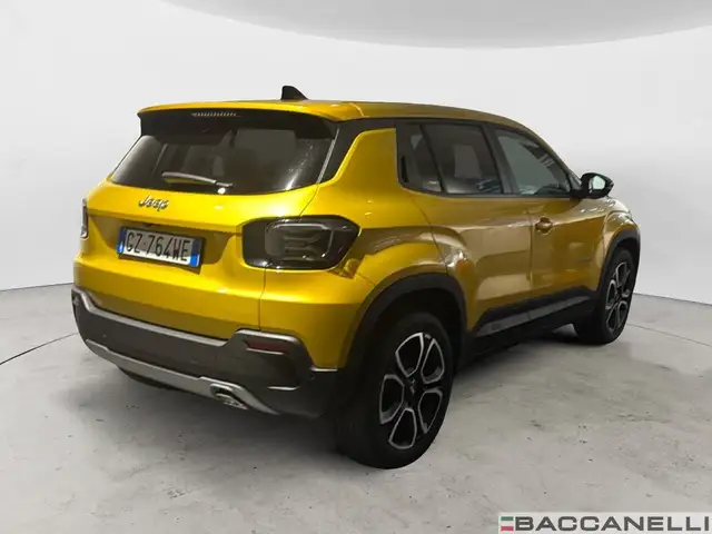 Jeep Avenger view 5