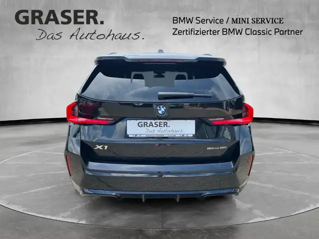 BMW X1 view 6