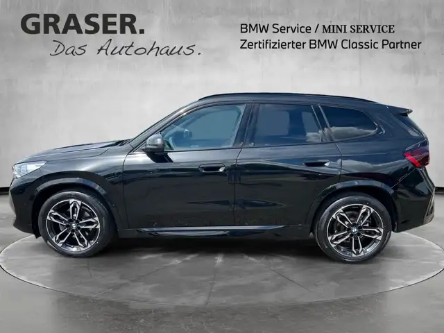 BMW X1 view 3