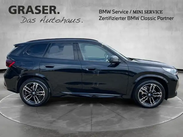 BMW X1 view 8