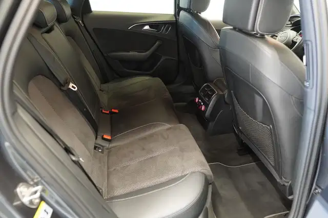 Audi A6 view 22