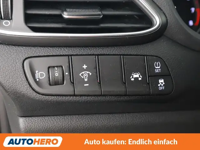 Hyundai I30 view 25