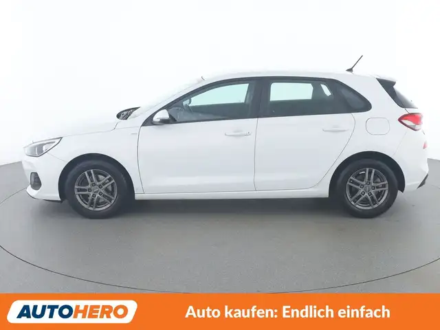 Hyundai I30 view 3