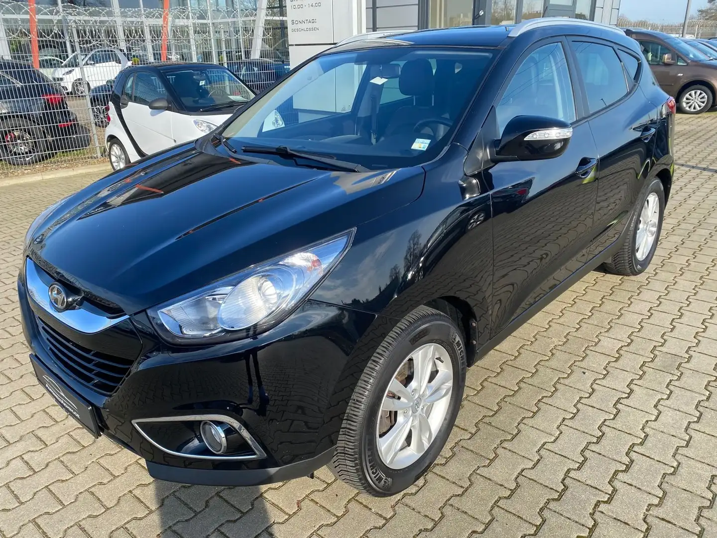 Hyundai iX35 AWD Premium Schwarz - 1