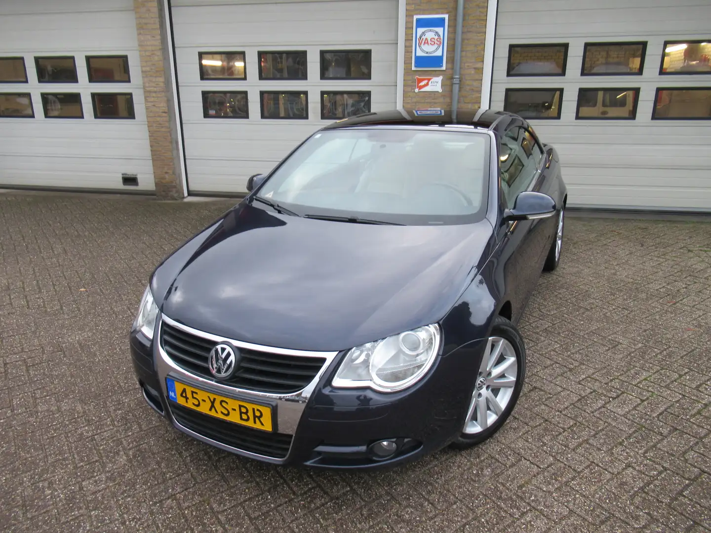 Volkswagen Eos 2.0-16v FSI CABRIODAK IS GEREVISEERD Blauw - 1