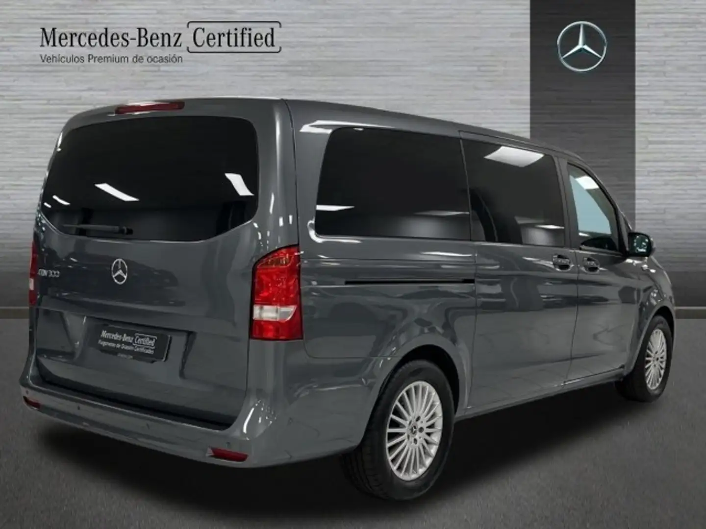 Mercedes-Benz V EQV 300 Larga e100 - 2