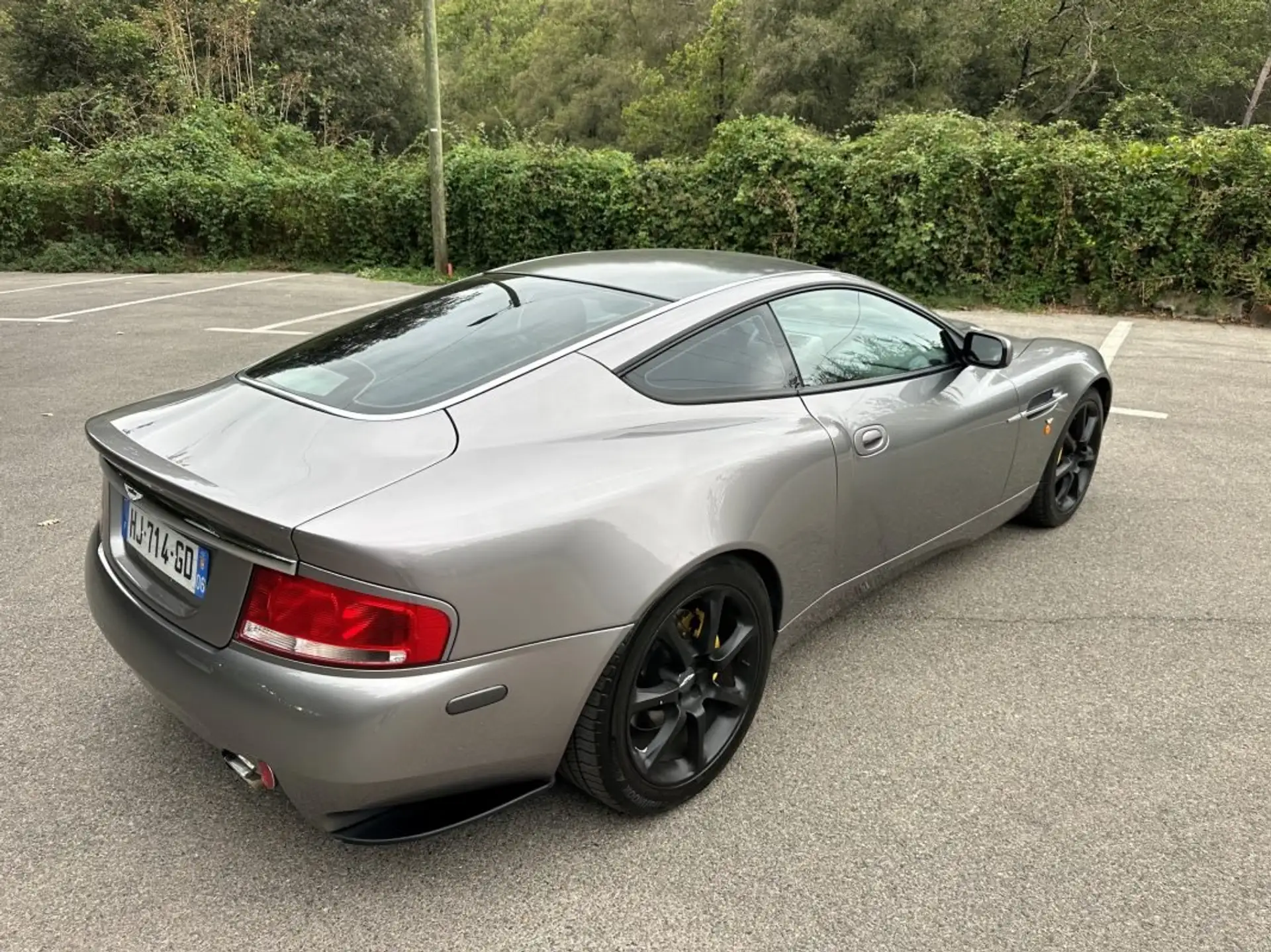애스턴마틴 뱅퀴시 Coupe 2004 회색 사진 7