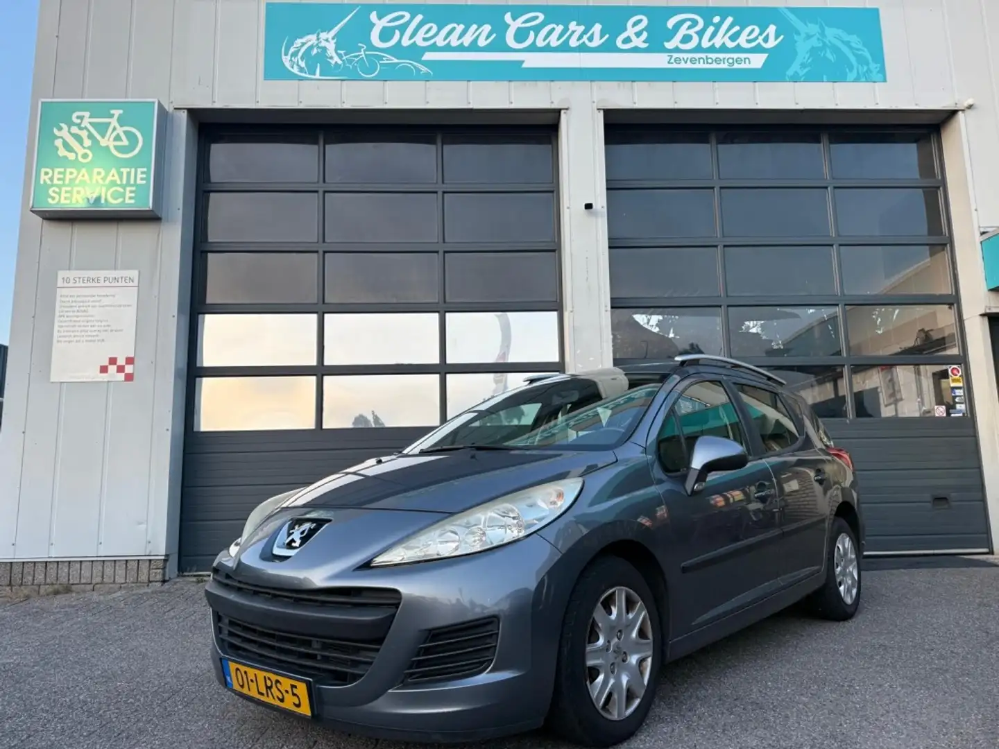 Peugeot 207 SW 1.4 VTi X-line Grijs - 1