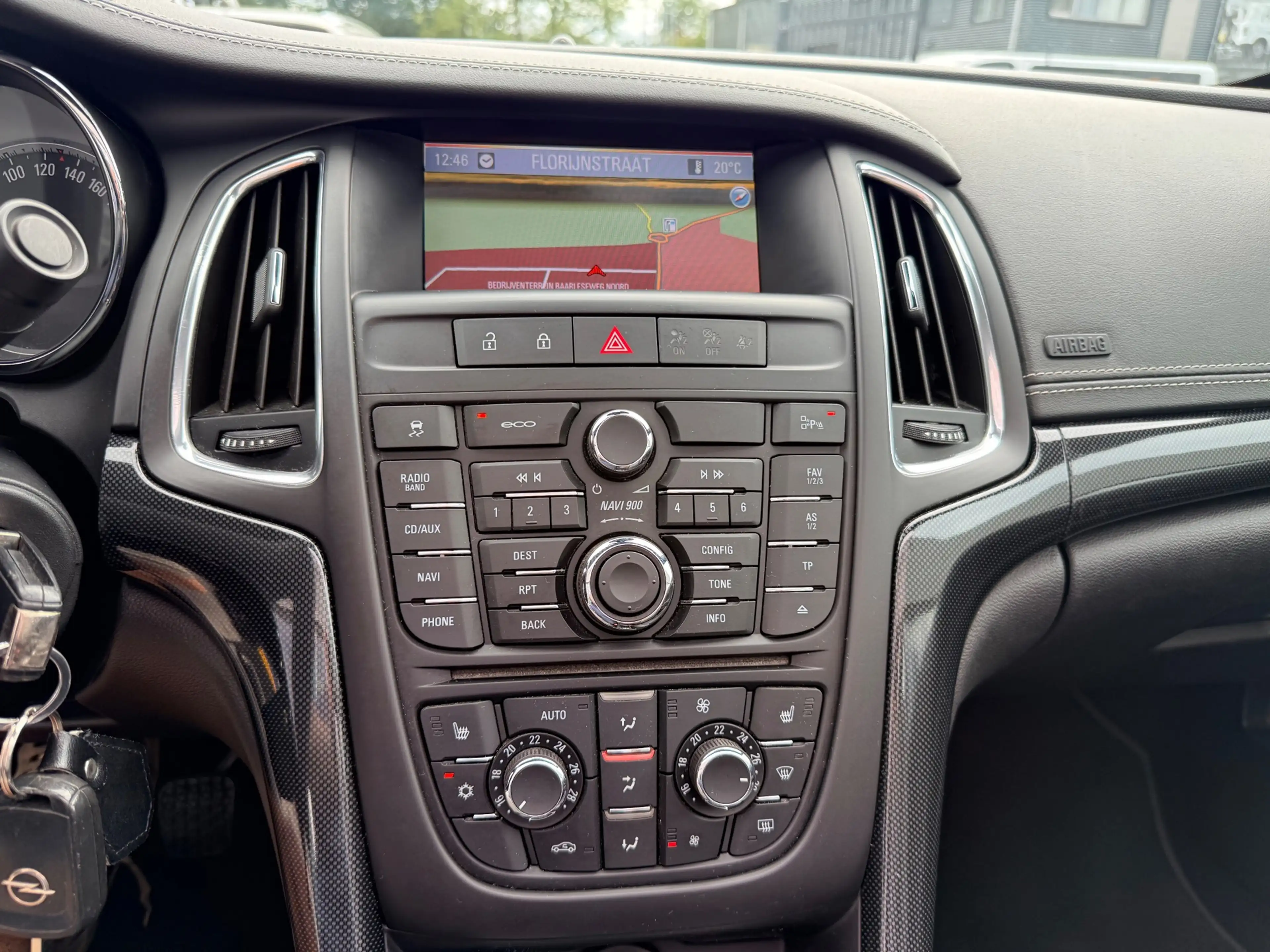 Opel Cascada 1.4 Turbo ecoFLEX Cosmo — photo 11
