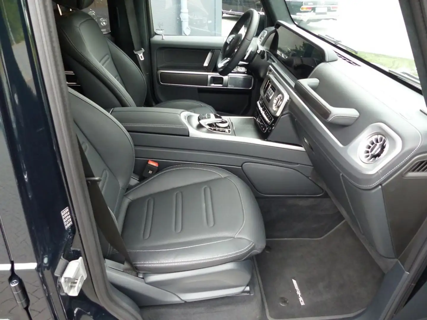 Mercedes-Benz G 400 d S.W. AMG Line Verde - 2