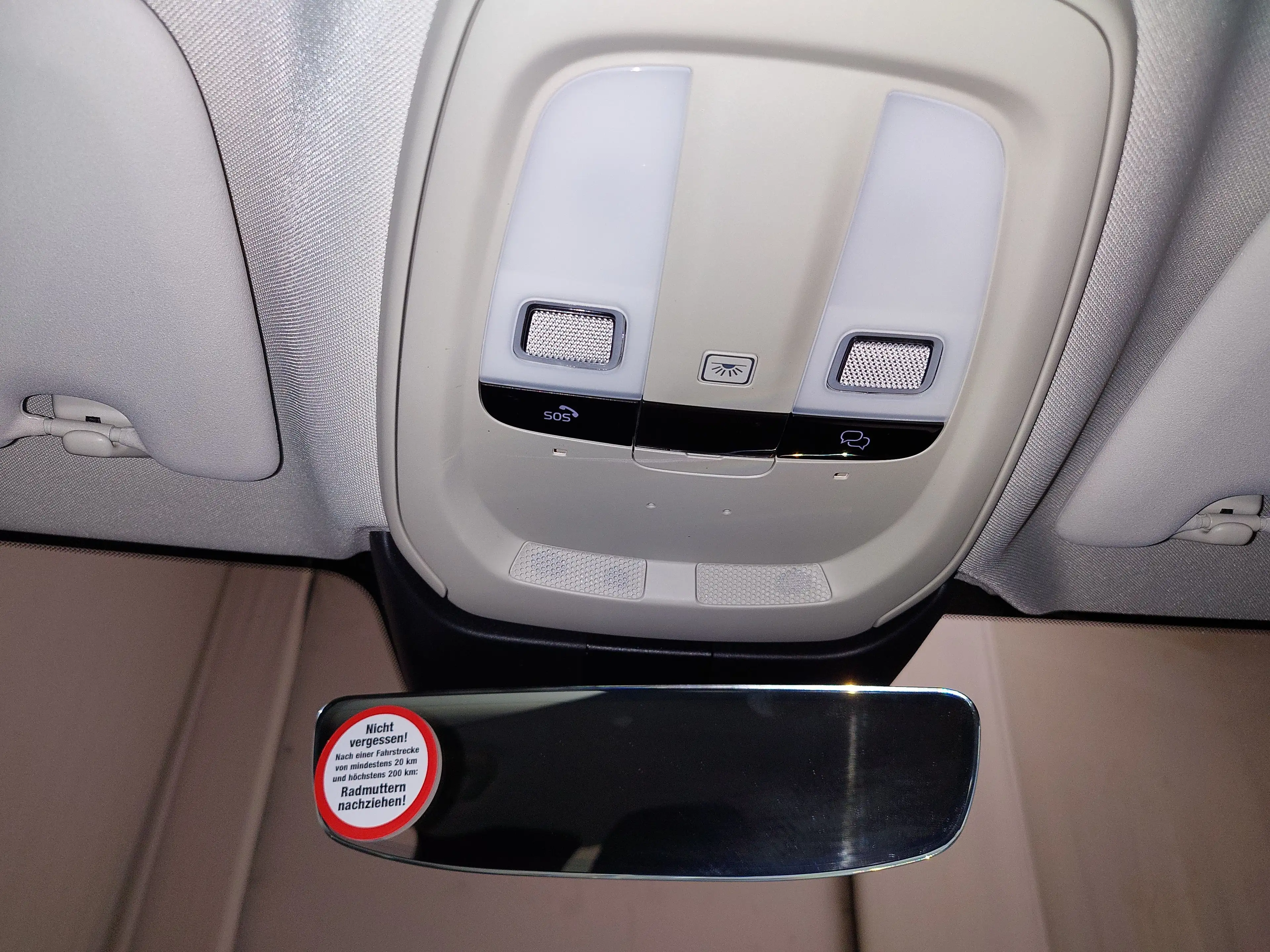 Volvo V60 B4 Navi LED Memory el.Heckklappe 4xShz KLIMAAUT TEMPO MFL SHZ VC PDC DAB KAMERA — photo 13