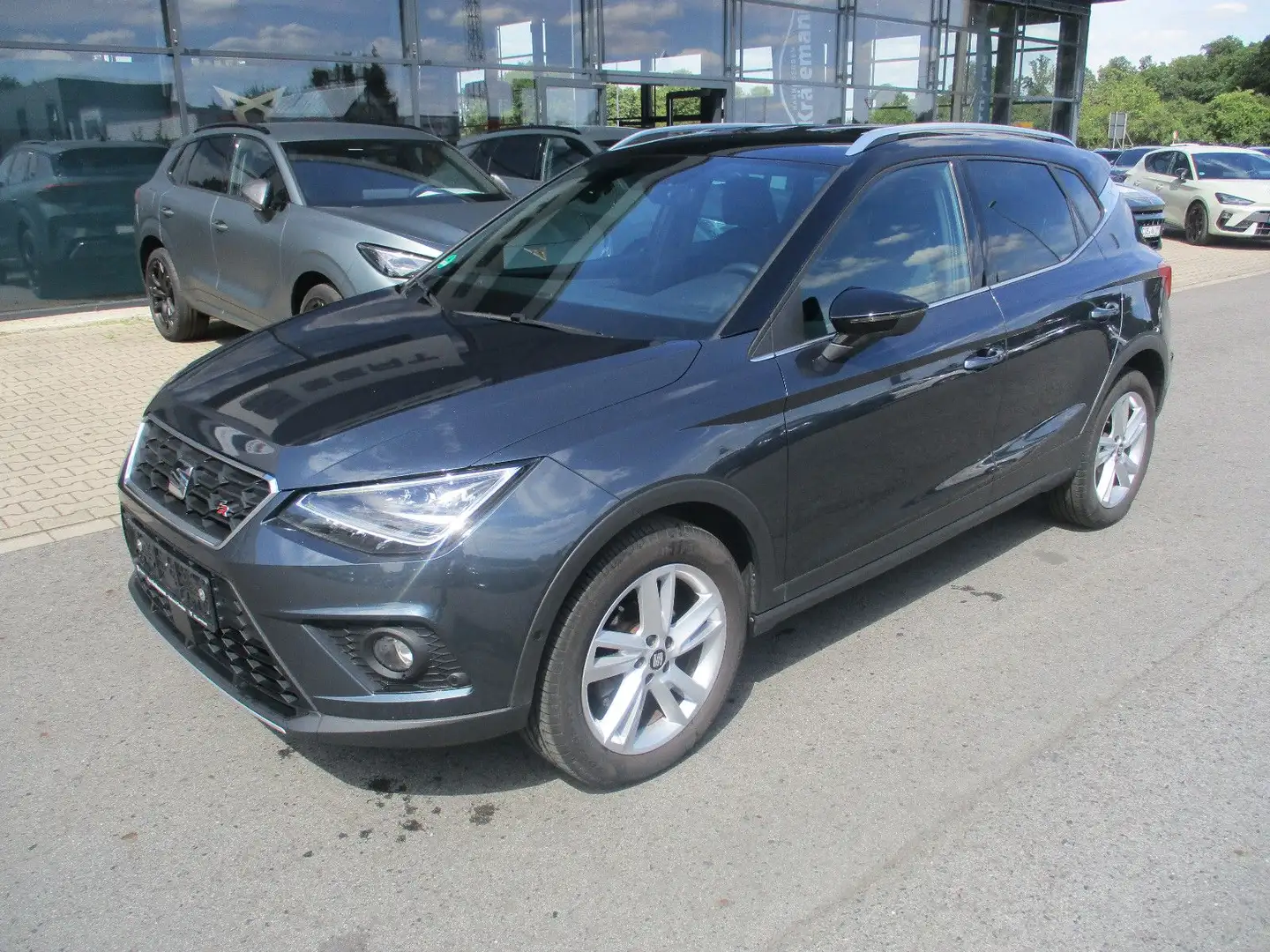 SEAT Arona FR 1,5 TSI *Navi*Voll-LED*Sitzheizung* Grau - 2