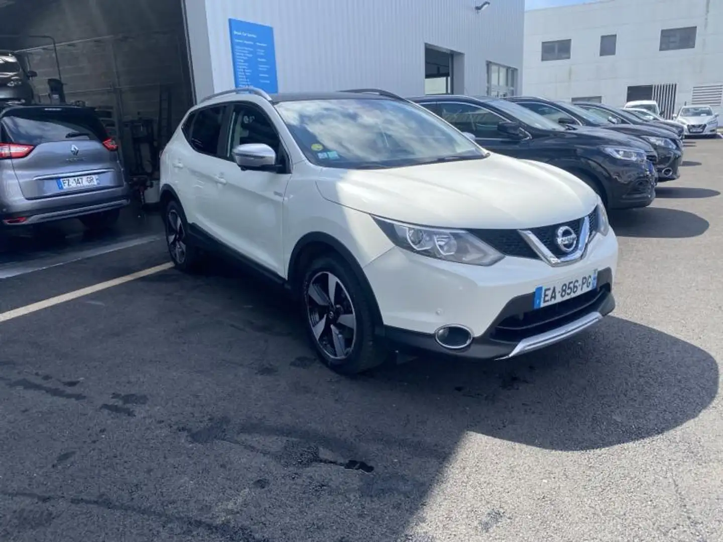 Nissan Qashqai 1.5 dCi 110ch White Edition Blanc - 1