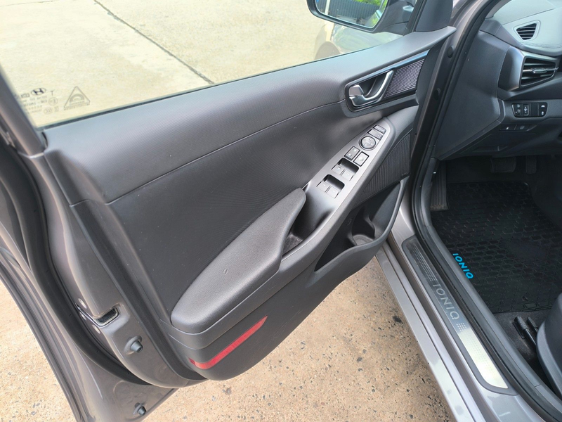 Hyundai IONIQ Style Hybrid RFK Sitzhzg 8-fach bereift — photo 8