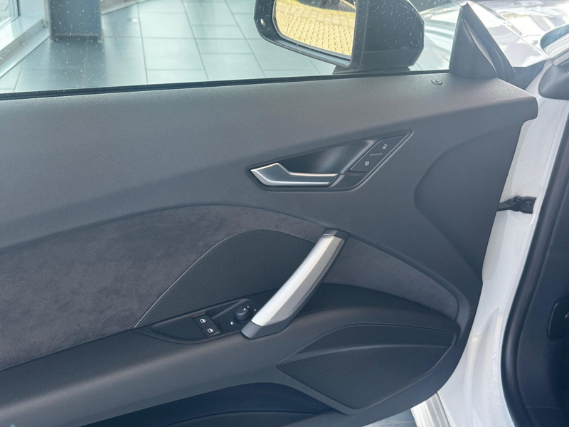 Audi TT Coupe 2.0 TFSI "S-Line/LED/PDC/Klima/Temp" — photo 9