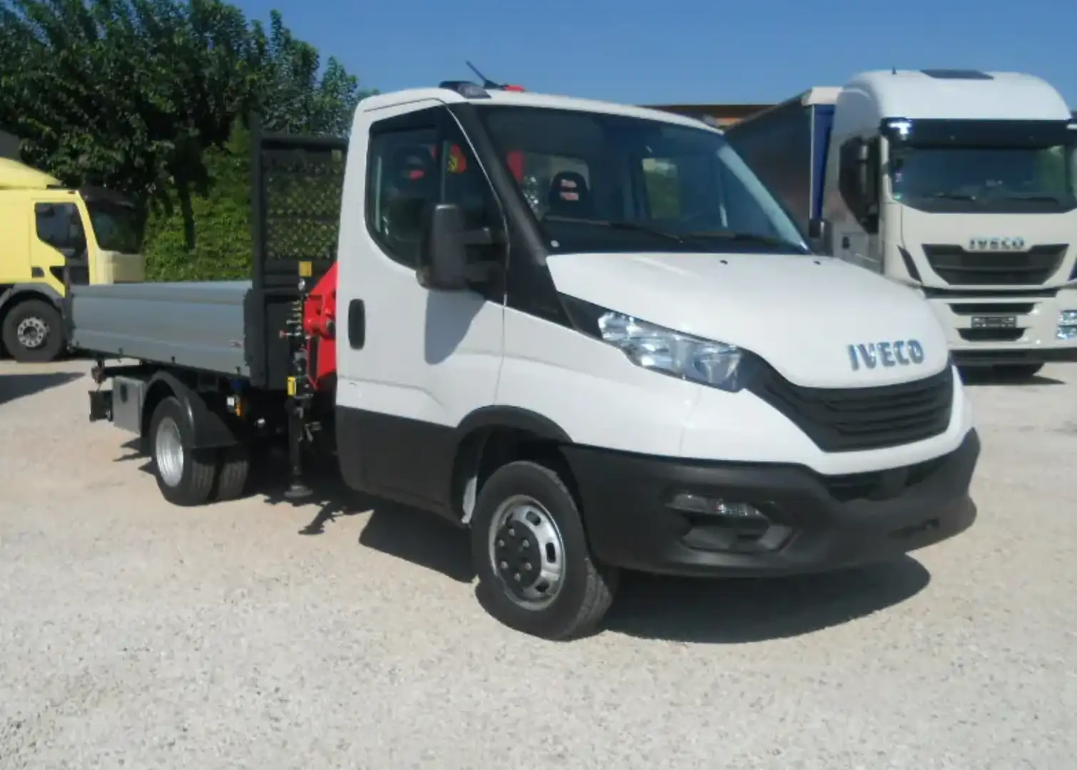 Iveco Daily DAILY 35C16 CON GRU PALFINGER PK3400B E CASSONE RI Bianco - 2
