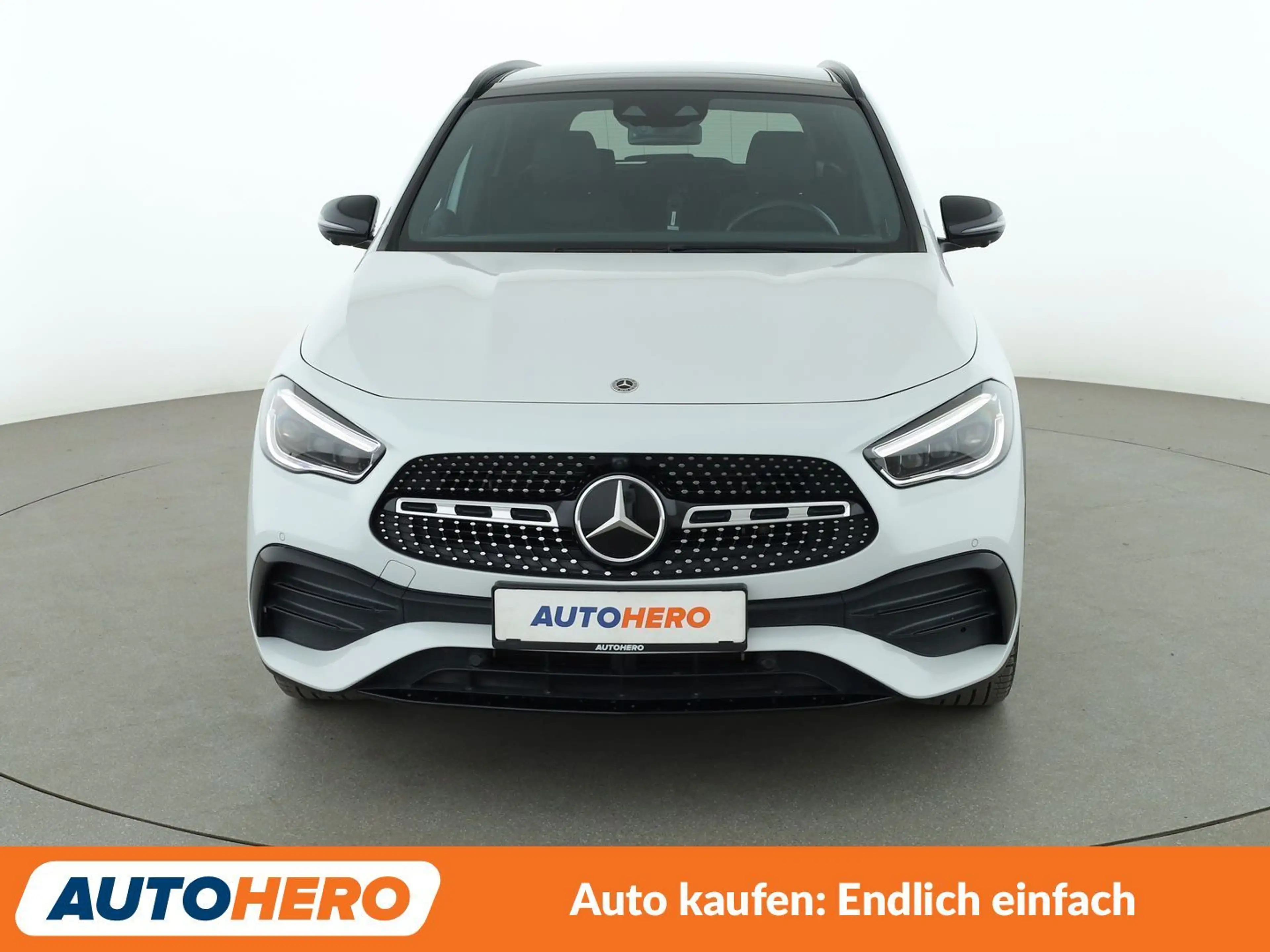 Mercedes-Benz GLA 250 GLA 250e AMG Line — photo 9