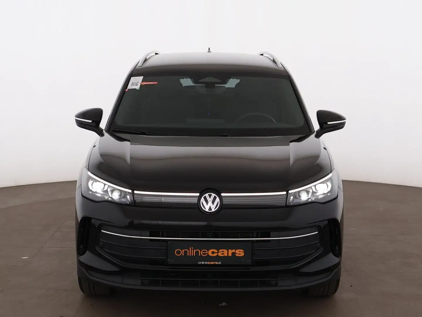 Volkswagen Tiguan 2.0 TDI Goal Aut MATRIX AHK HEAD-UP RADAR Schwarz - 2