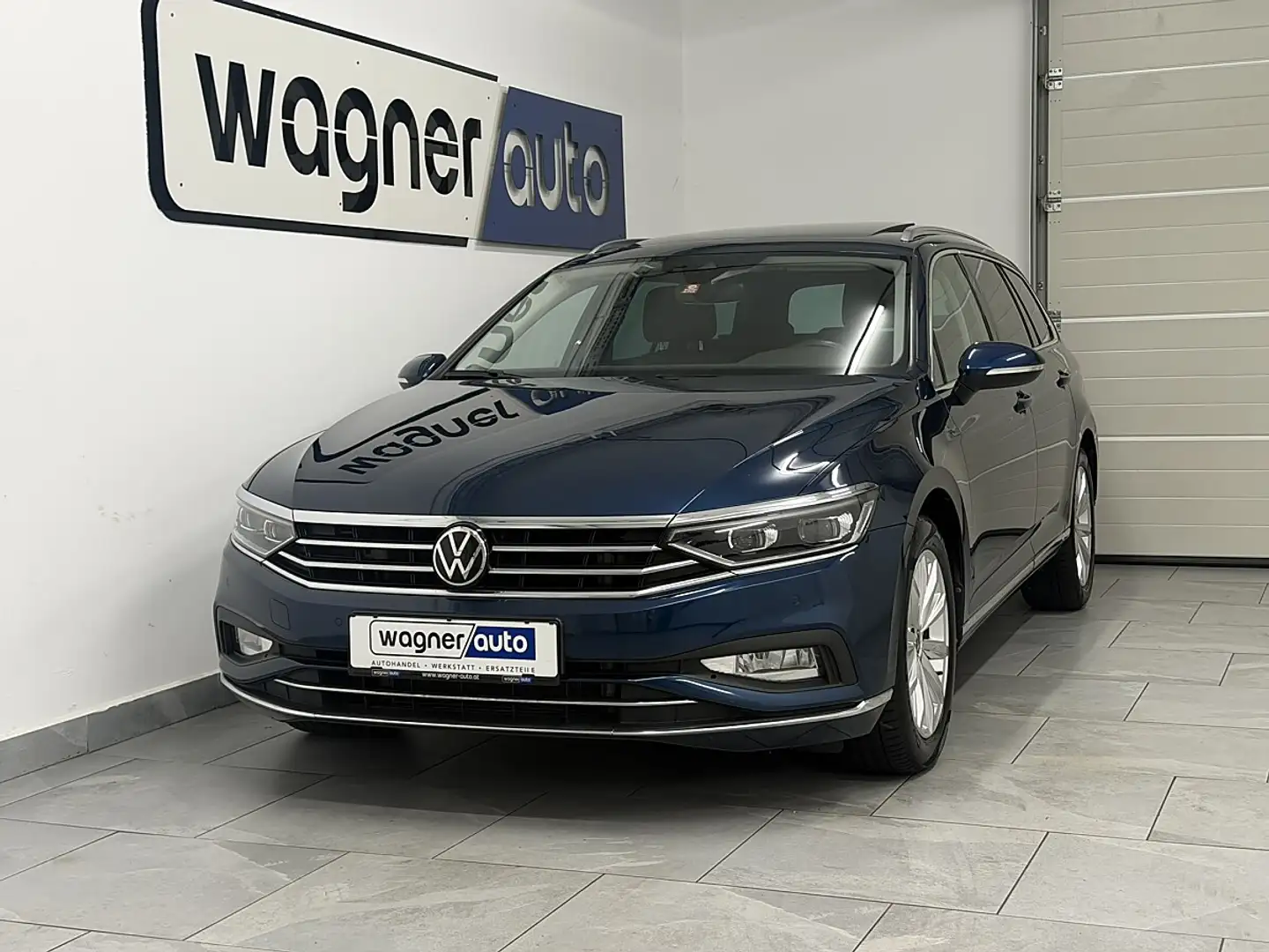 Volkswagen Passat Variant Elegance 2,0 SCR TDI.IQ Matrix LED/ACC/Navi/el.... Blau - 2