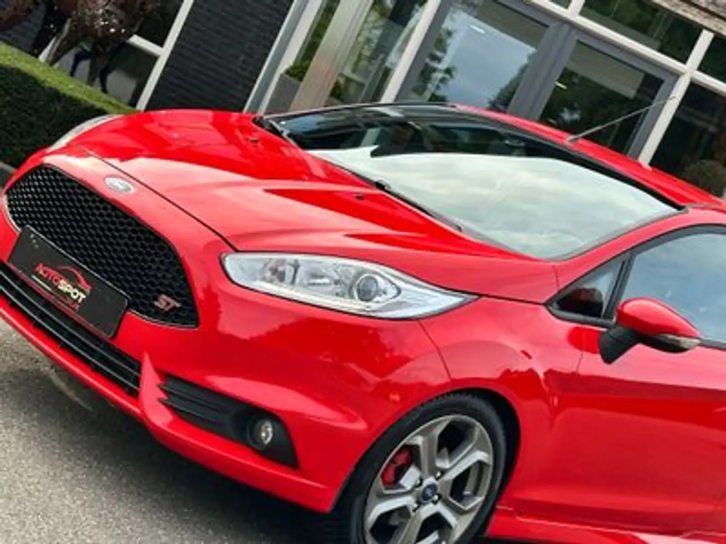 Ford Fiesta 1.6 ST Rojo - 2