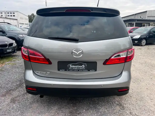 Mazda Mazda5 view 5
