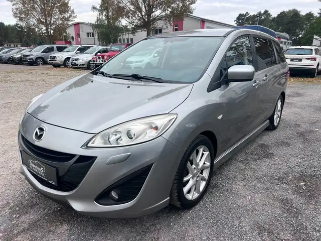 Mazda Mazda5 view 3