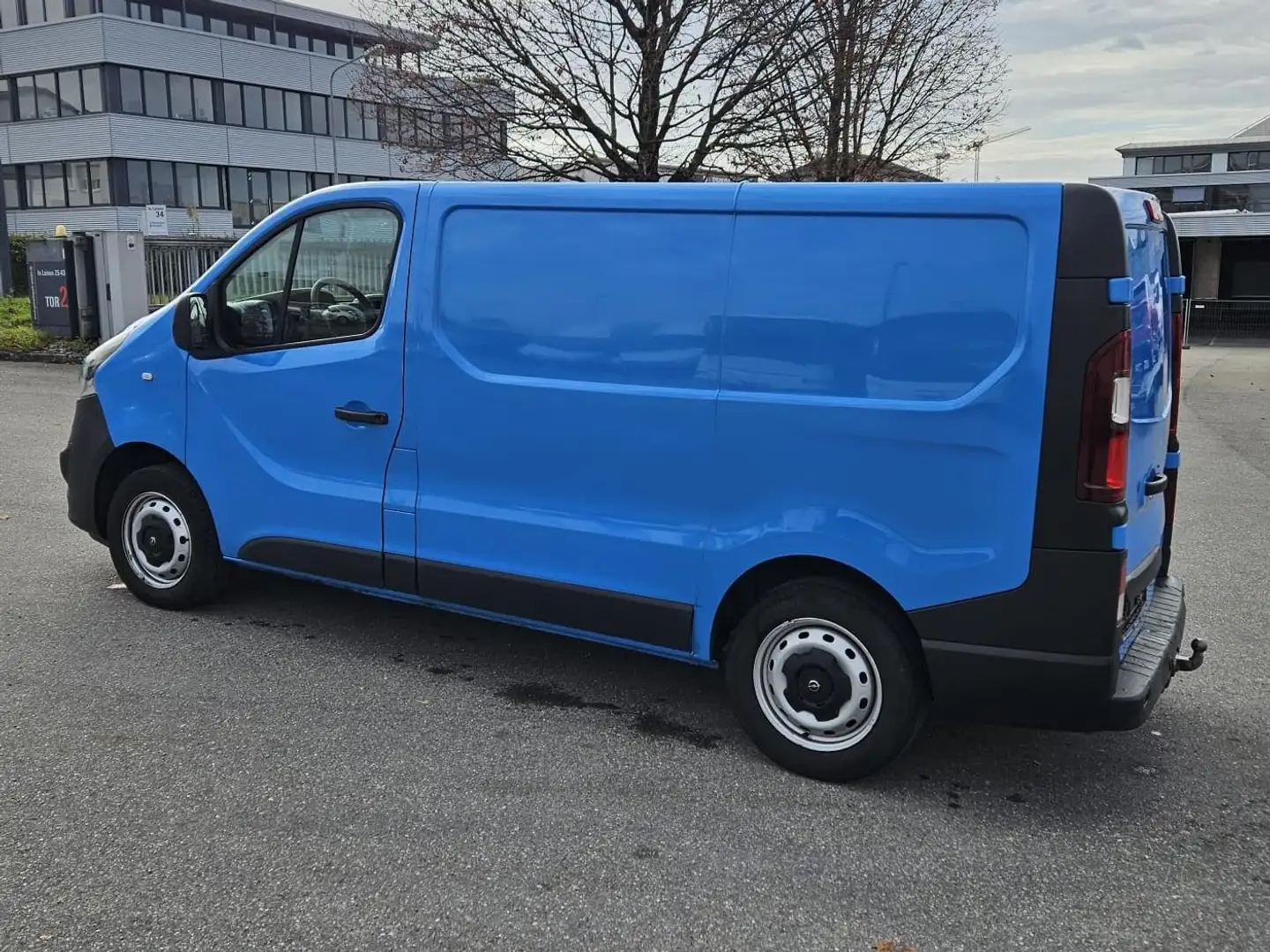 Opel Vivaro Kasten L1H1 2,9t Blau - 2