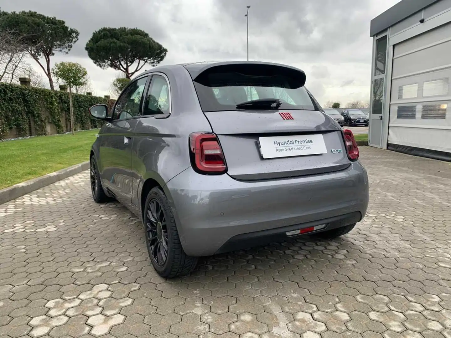 Fiat 500 Red Berlina 23,65 kWh Gris - 2