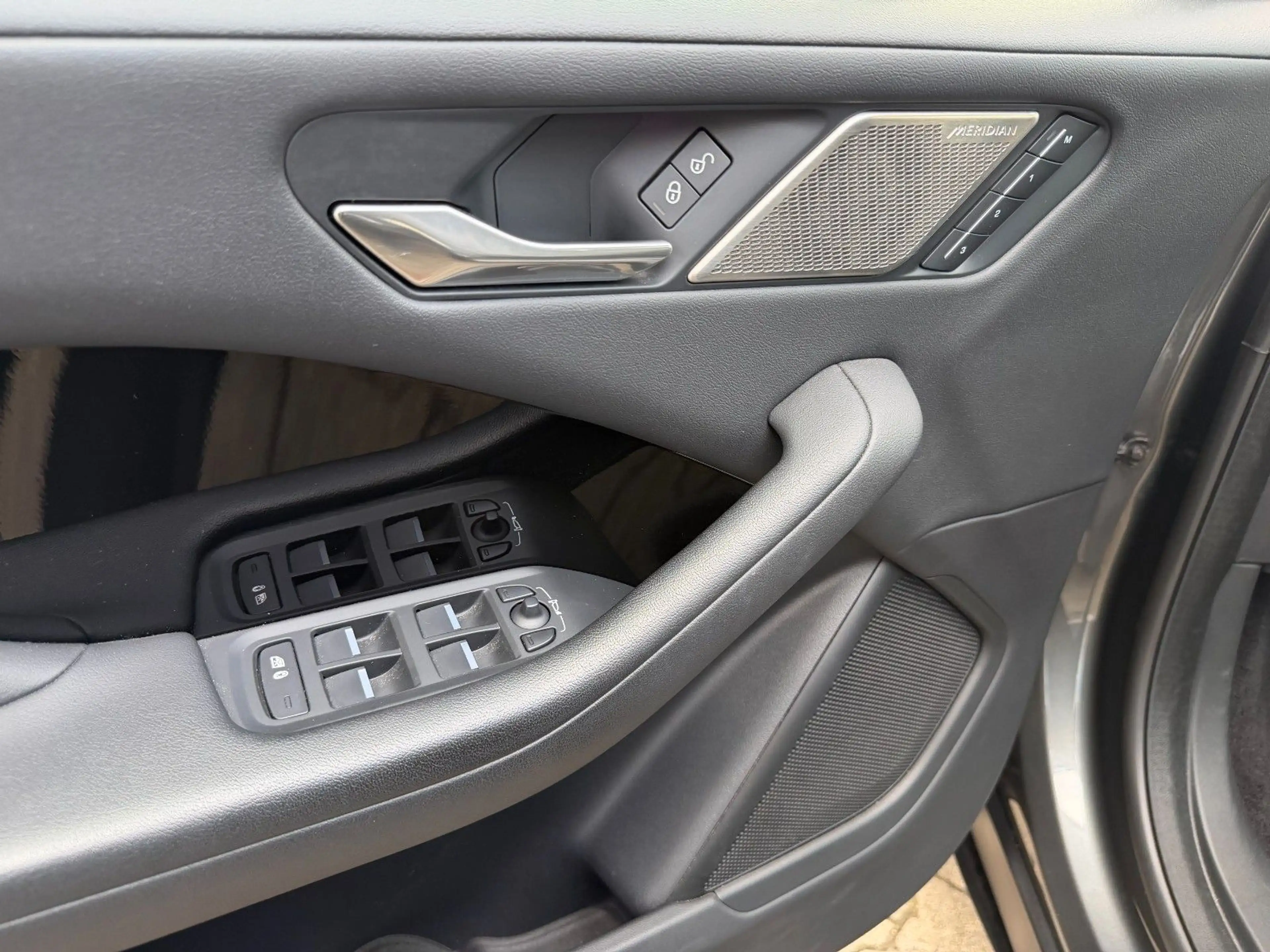 Jaguar I-Pace SE*AKTION mtl. 297,00€*MERIDIAN*360*STHZ*HUD*LED — photo 12