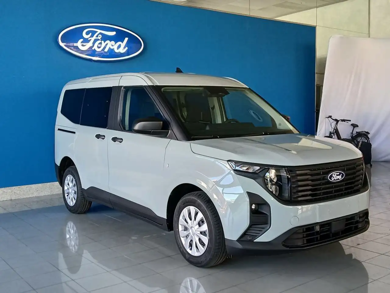 Ford Tourneo Courier 2026 — фото 6
