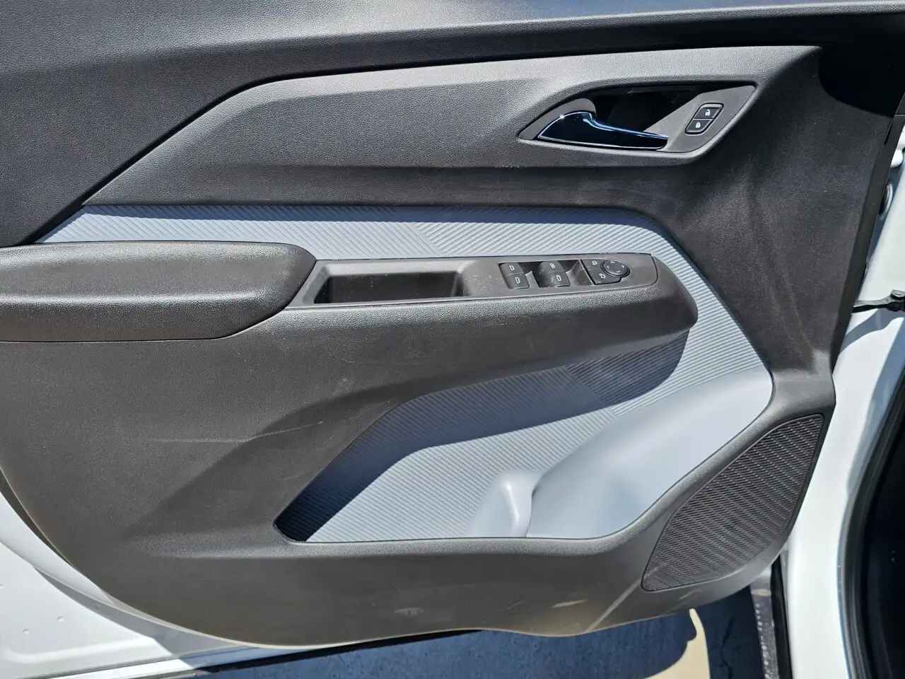 Chevrolet Bolt снимка Chevrolet Bolt