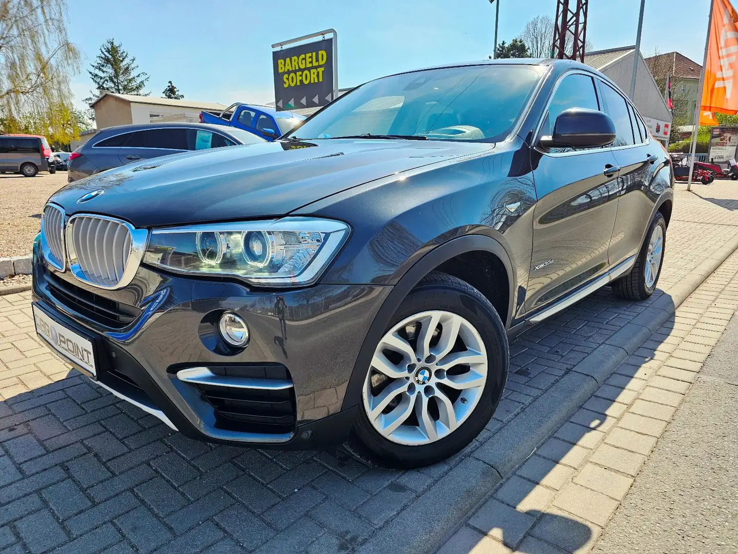 BMW X4 xDrive 30 d HUD RFK Leder LED AHK X-Line Grau - 2