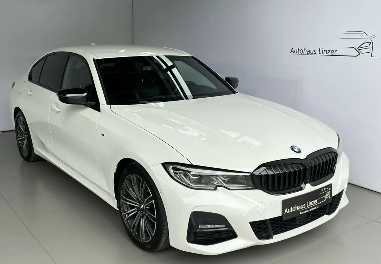 BMW 318 d M *LASER*StHz*360*ACC*LenkradH*H&K*Alcantara* Weiß - 1