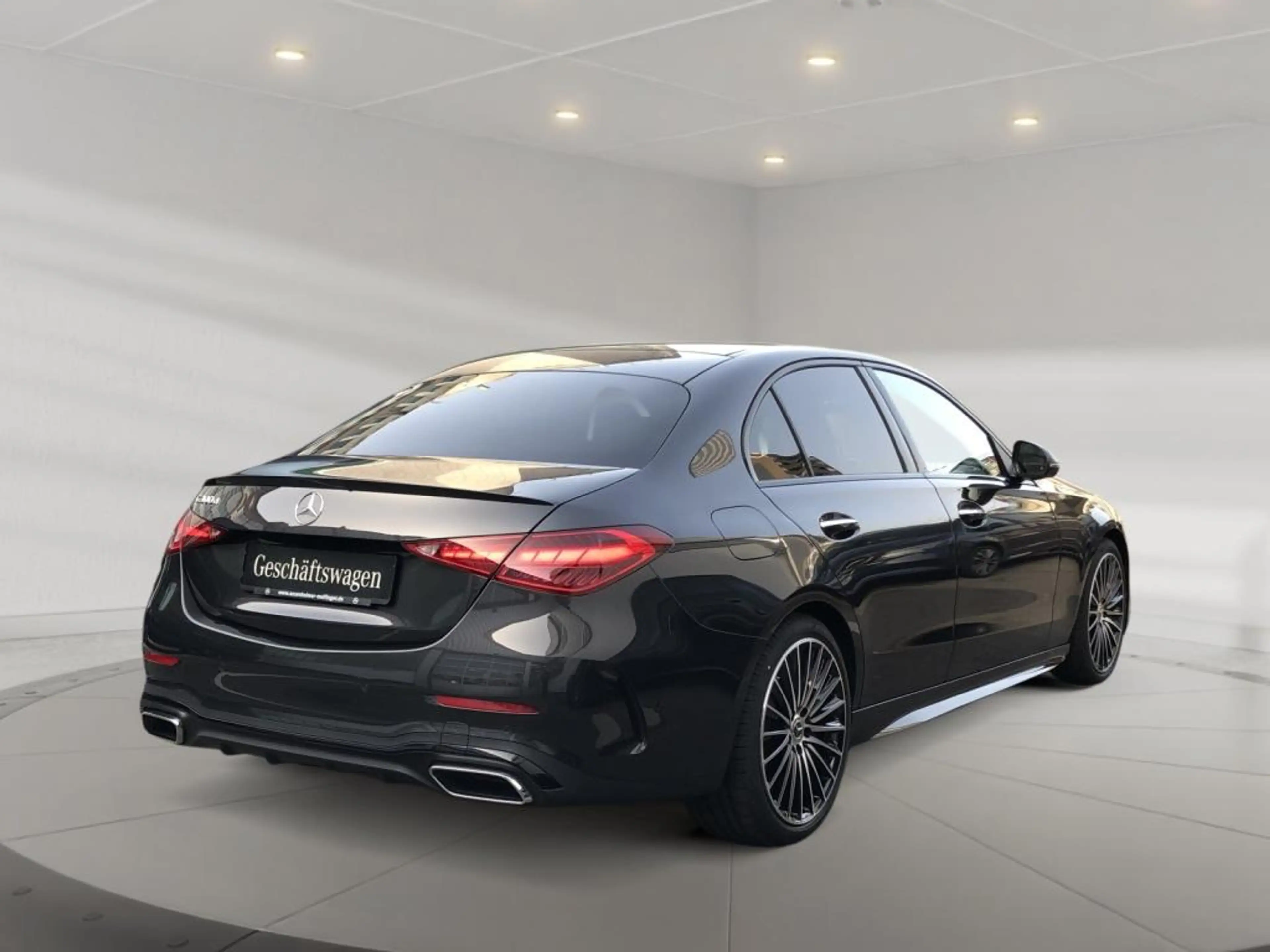 Mercedes-Benz C 300 d AMG+ILS+MBUX+Night+AHK+Pano+SHD+Wide+360 — photo 3