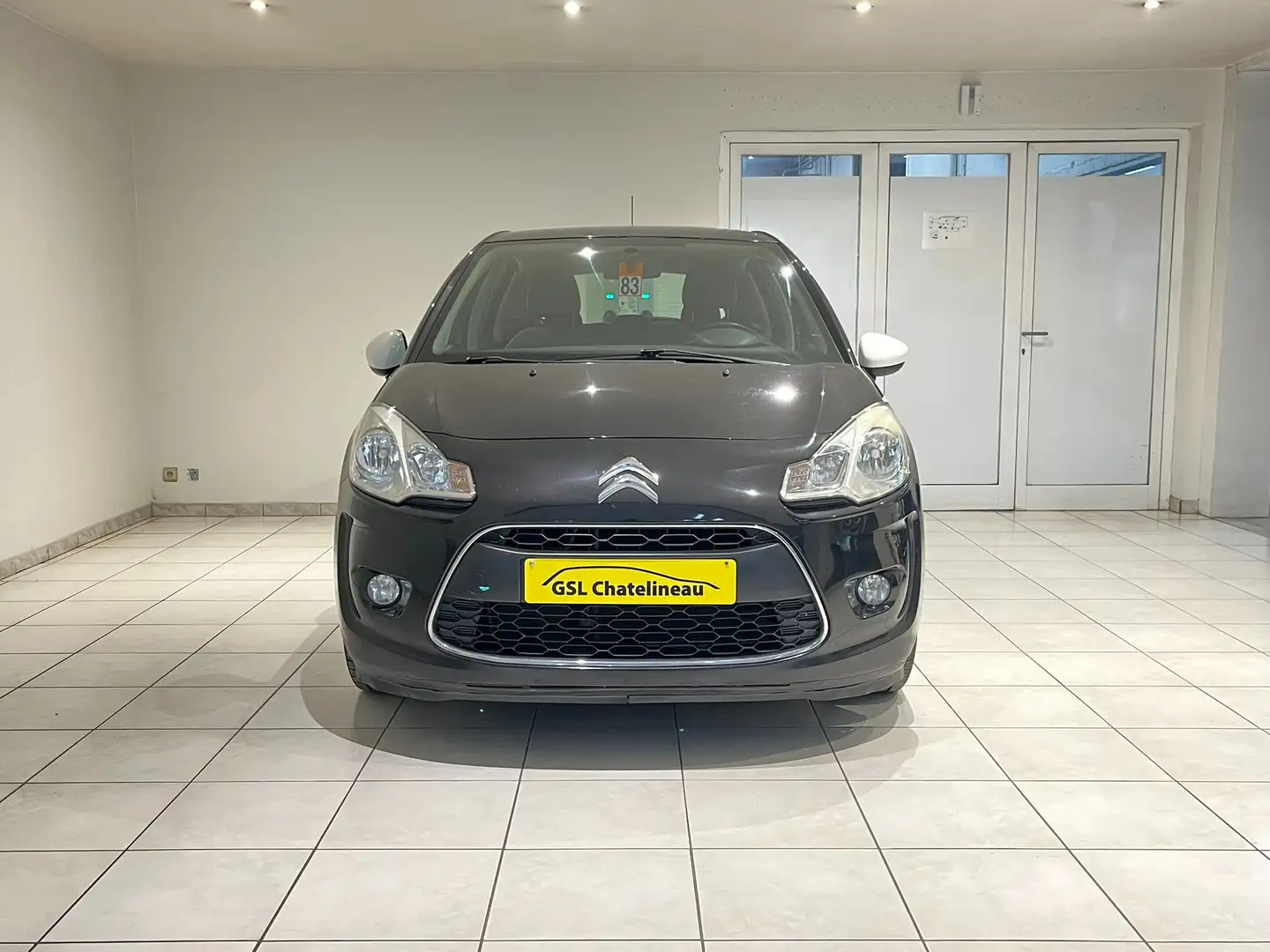 Citroen C3 1.4HDi 68cv 2012 Noir 5 portes Airco Garantie 1an Zwart - 2