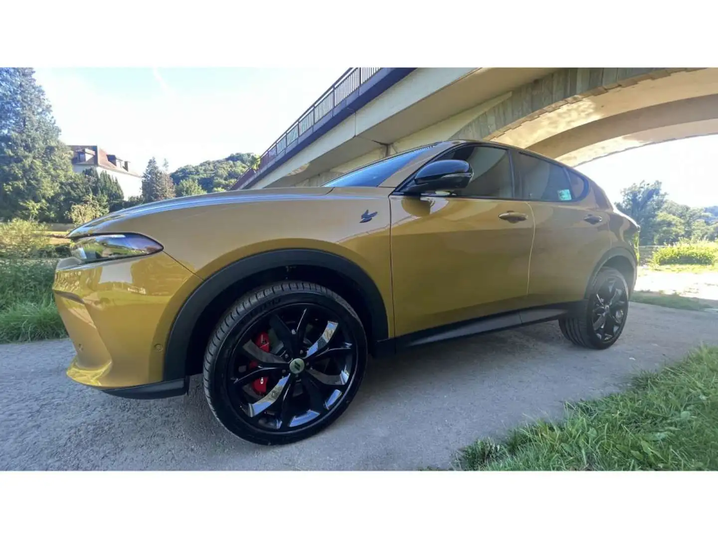 Dodge Hornet GT Plus 4X4 2.0L 268 HP Jaune - 2