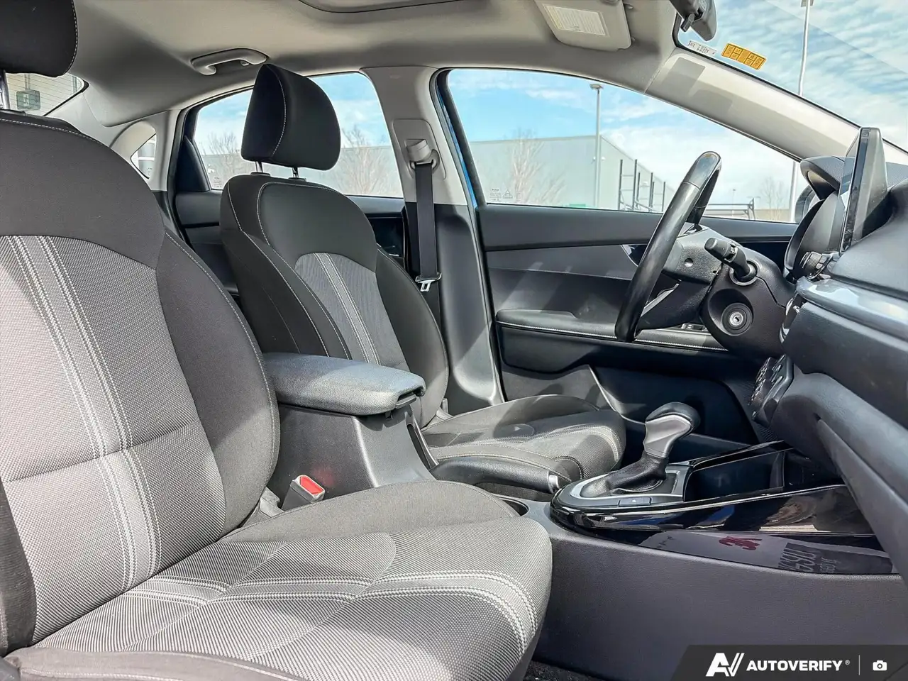 Kia Forte снимка Kia Forte