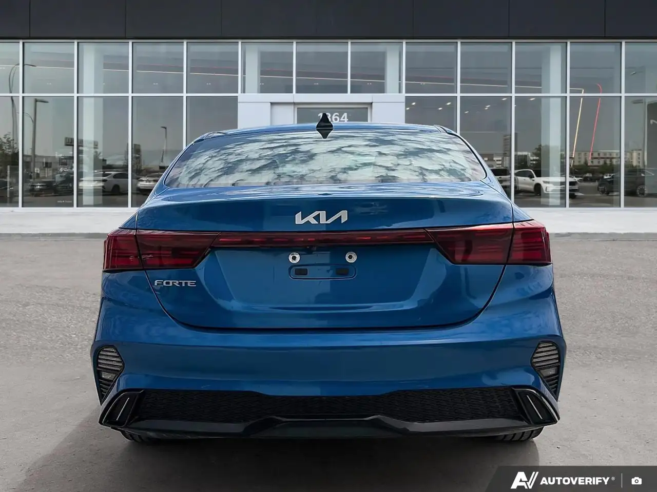 Kia Forte снимка Kia Forte